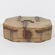 Oak coffer or box, France circa 1600-1700
