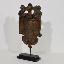 Baroque carved wooden coat of arms, The Netherlands circa 1650-1750