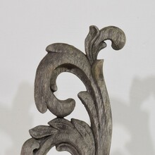 Hand carved baroque curl ornament, France circa 1650-1750