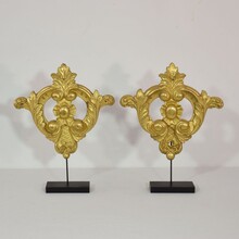 Pair carved giltwood ornaments, Italy circa 1850