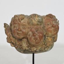 Hand carved group of baroque winged angel heads, Spain circa 1650-1750