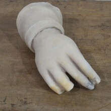 Marble fragment of a hand, Italy circa 1650-1750