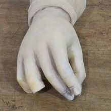 Marble fragment of a hand, Italy circa 1650-1750