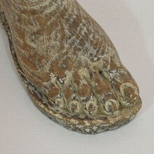 Wooden foot of a Santos, Italy circa 1650-1750.