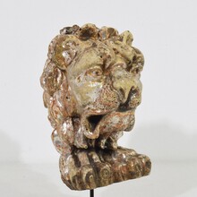 Carved and silvered wooden lion head, Italy circa 1650-1750