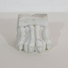 Neoclassical marble claw, Italy circa 1780-1850