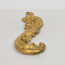 Hand carved giltwood curl ornament, Italy circa 1750