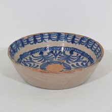 Glazed terracotta bowl, Spain circa 1750-1800