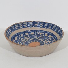 Glazed terracotta bowl, Spain circa 1750-1800