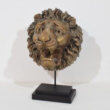 Carved wooden lion head, France circa 1850-1900