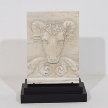 Baroque hand carved marble ram head panel, Italy circa 1750