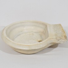 Hand carved white marble water basin, Italy circa 1750-1800