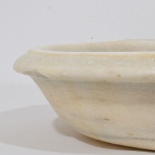 Hand carved white marble water basin, Italy circa 1750-1800