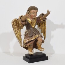 Early hand carved wooden baroque angel, Spain circa 1650-1700