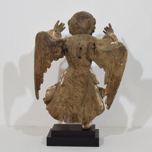 Early hand carved wooden baroque angel, Spain circa 1650-1700