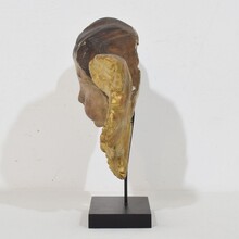 Hand carved baroque winged angel head, France circa 1750