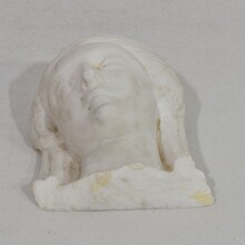 Small marble head of a Madonna, France circa 1750