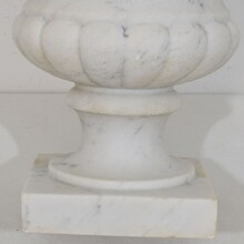 White marble medici garden vase / urn, France circa 1850-1880