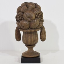 Neoclassical hand carved oak vase ornament/ finial, France circa 1800-1850