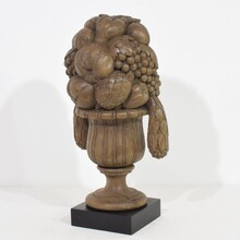 Neoclassical hand carved oak vase ornament/ finial, France circa 1800-1850