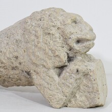 Carved stone lion holding a coat of arms, Italy circa 1650-1750