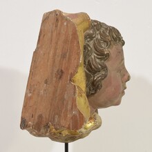 Carved wooden baroque angel head ornament, Italy circa 1650-1750