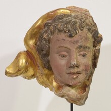 Carved wooden baroque angel head ornament, Italy circa 1650-1750