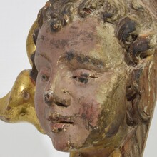 Carved wooden baroque angel head ornament, Italy circa 1650-1750