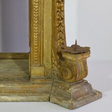 Baroque carved giltwood altar shrine, Italy circa 1750