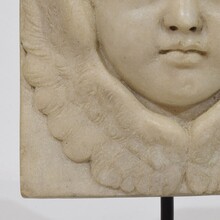 Baroque hand carved marble angel head panel, Italy circa 1700-1750