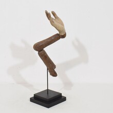 Carved wooden baroque arm of a Saint figure, Italy circa 1750