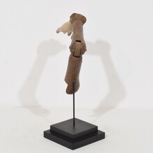 Carved wooden baroque arm of a Saint figure, Italy circa 1750