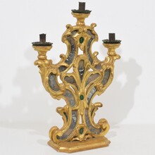 Handcarved giltwood baroque candleholder with mirrors, Italy circa 1750