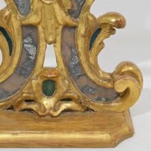 Handcarved giltwood baroque candleholder with mirrors, Italy circa 1750