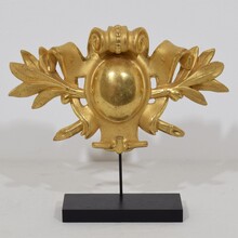 Carved giltwood ornament, Italy circa 1850-1900