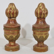 Pair neoclassical carved giltwood finial ornaments, Italy circa 1800-1850