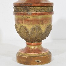 Pair neoclassical carved giltwood finial ornaments, Italy circa 1800-1850