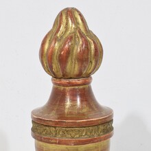 Pair neoclassical carved gilrwood finial ornaments, Italy circa 1800-1850