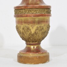 Pair neoclassical carved gilrwood finial ornaments, Italy circa 1800-1850