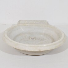 White marble water basin or sink, Italy circa 1750-1800