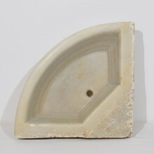 White marble water basin or sink, Italy circa 1750-1800