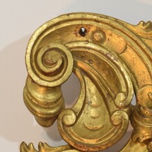 Large hand carved giltwood baroque curl ornament, Italy circa 1750