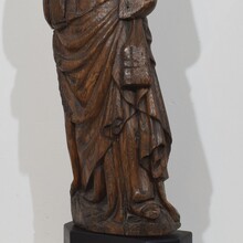 Large flemish medieval gothic carved oak Madonna, The Netherlands circa 1450-1550
