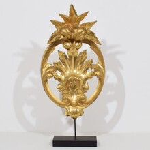 Large carved giltwood ornament, Italy circa 1850