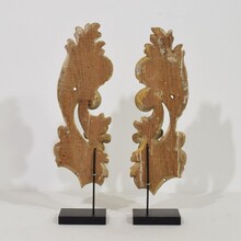 Pair carved giltwood baroque ornaments, Italy circa 1750