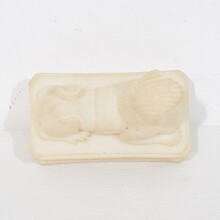 Pair grand tour alabaster sphinxes, Italy circa 1850-1900