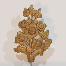 Pair hand carved baroque giltwood bouquet ornaments, Italy circa 1750