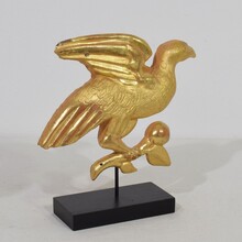 Pair carved giltwood birds in neoclassical style, France circa 1850