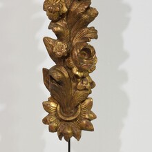 Pair giltwood baroque ornaments, Italy circa 1750