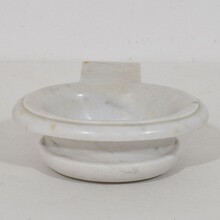 Small baroque marble holy water font or stoup, Italy circa 1750